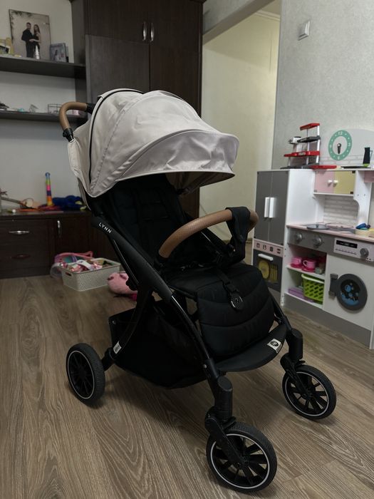 Детская коляска Happy Baby