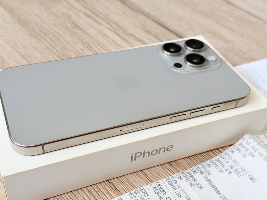 iPhone 15 Pro Max перфектен!!!