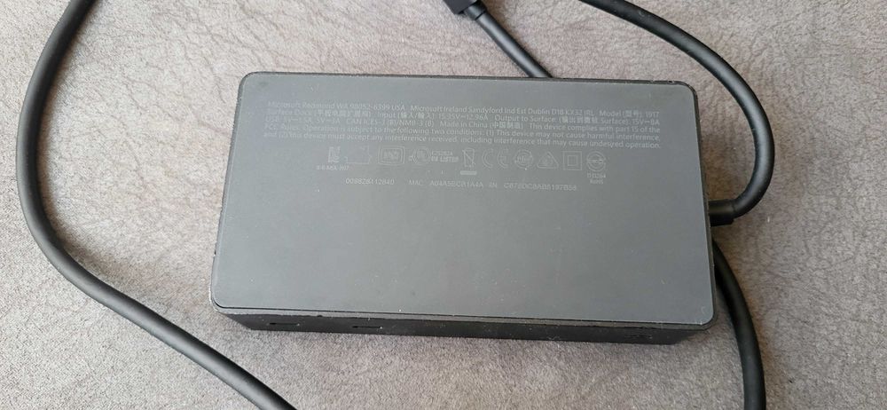 Docking Station Microsoft Surface 4K, Model 1917 fara alte accesori se vinde in timisoara trebuie testat