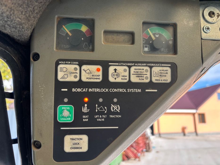 miniincarcator Bobcat 864 H