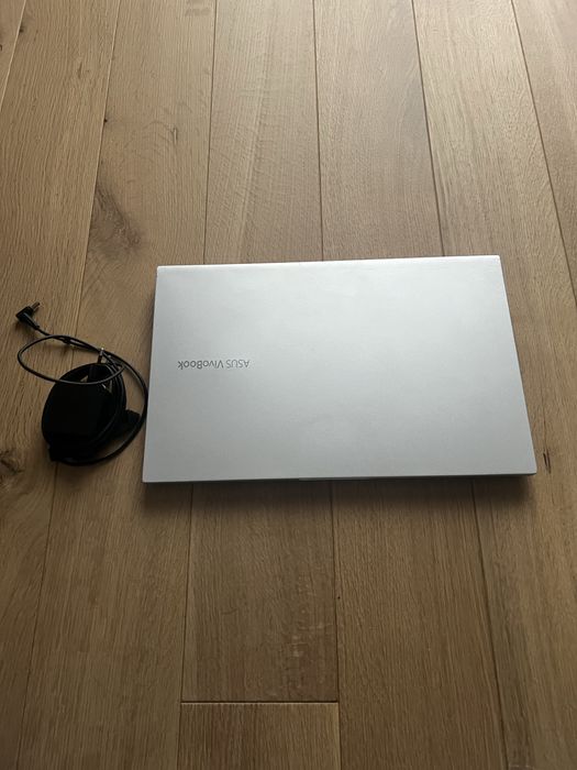 Laptop Asus VivoBook in stare buna