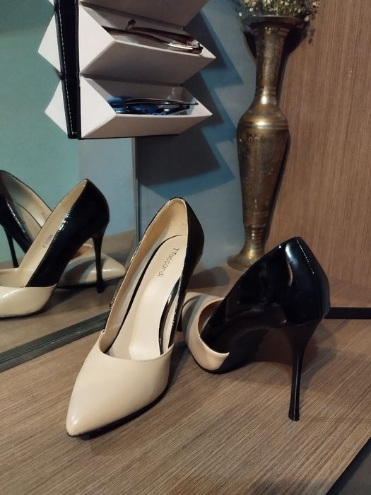 Продам Женскую обувь