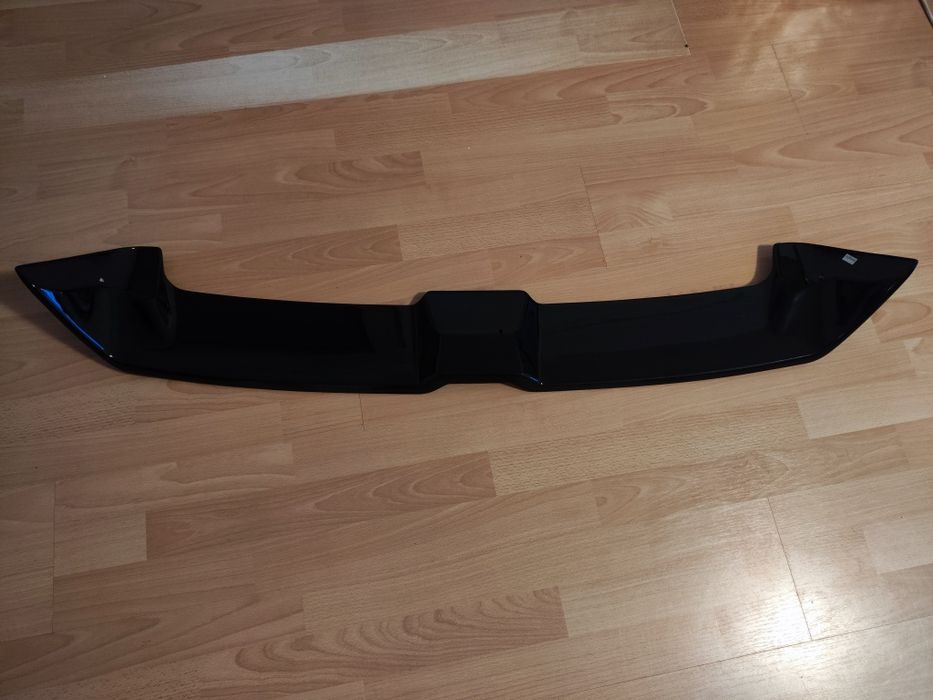 Eleron Sport / Lip Lunetă VW Golf 4 MK4 – Oettinger Style Negru Lucios
