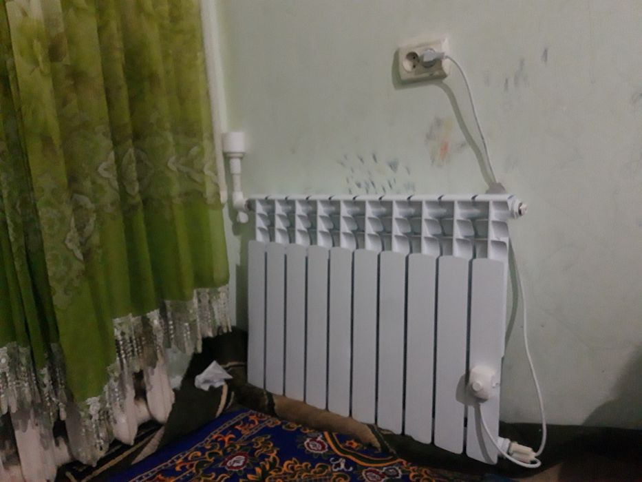 Batariya Va TV Sotiladi Narxi Arzon