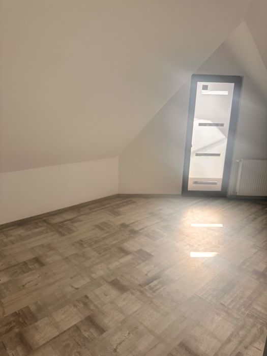 Spatiu casa de inchiriat sa vanzare
