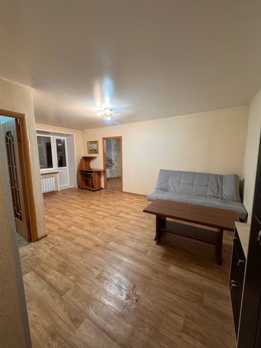 Продам 2-комнатную квартиру Марите 23