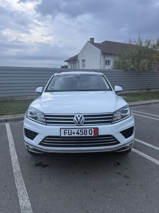 Volkswagen Touareg R-Line / euro 6 / 2015