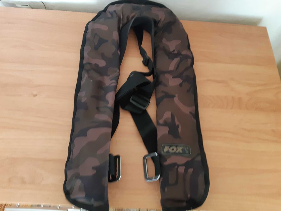 Спасителни жилетки fox