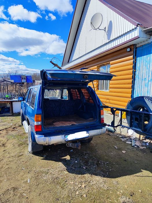 Продам автомобиль Nissan terrano