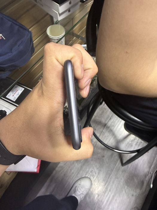 Iphone 8+ holati ideal