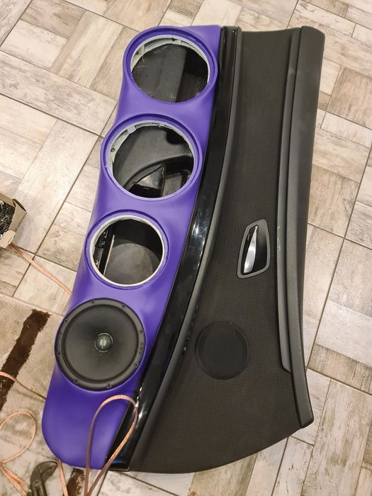 Fețe portiere custom Bmw e92 + difuzoare Deaf bonce Apocalypse+ amplif