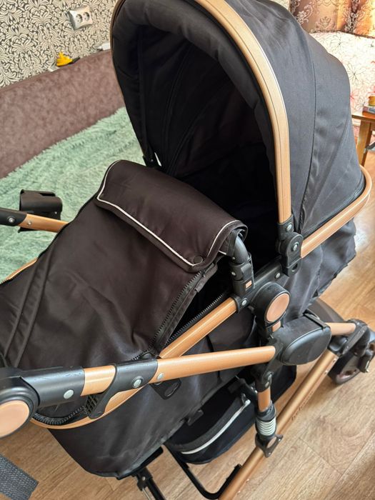 Продам детскую коляску