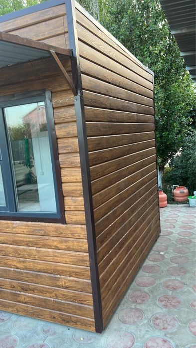 Продается Будка с мебелью