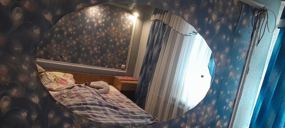Продам зеркало 96*156
