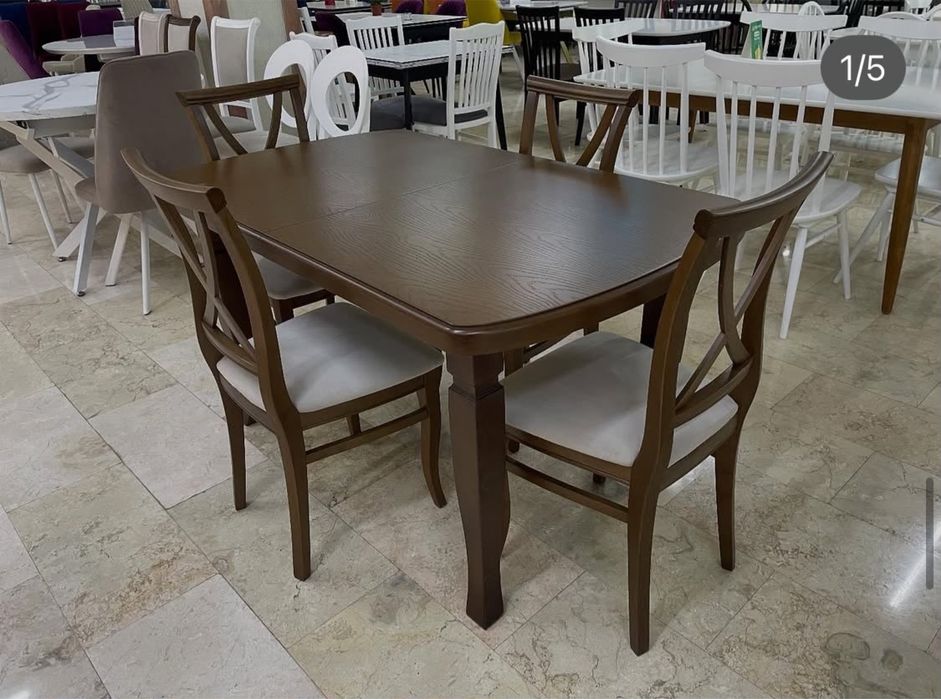 Продам комплект стол и 6 стульев