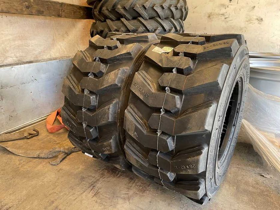 26x12-12 cu 8 pliuri anvelope noi marca BKT cu garantie