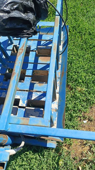 Продам станок для изготовления кирпича