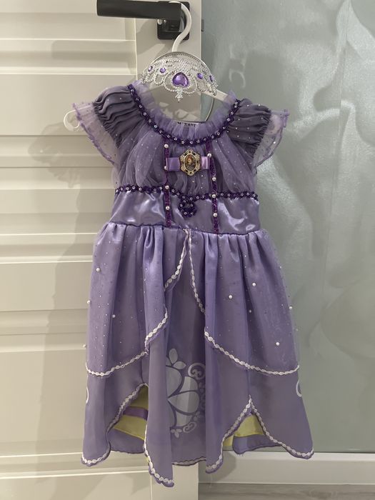 Платье София , на 5-6 лет