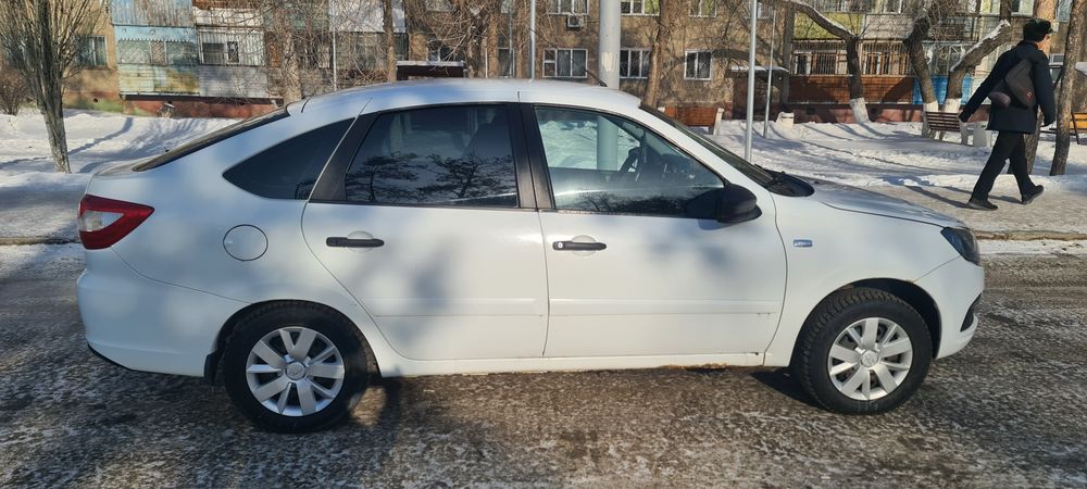 Автомобиль LADA Granta