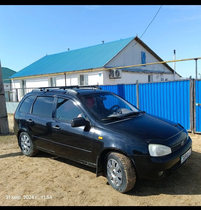 Продам Калина 2011 года