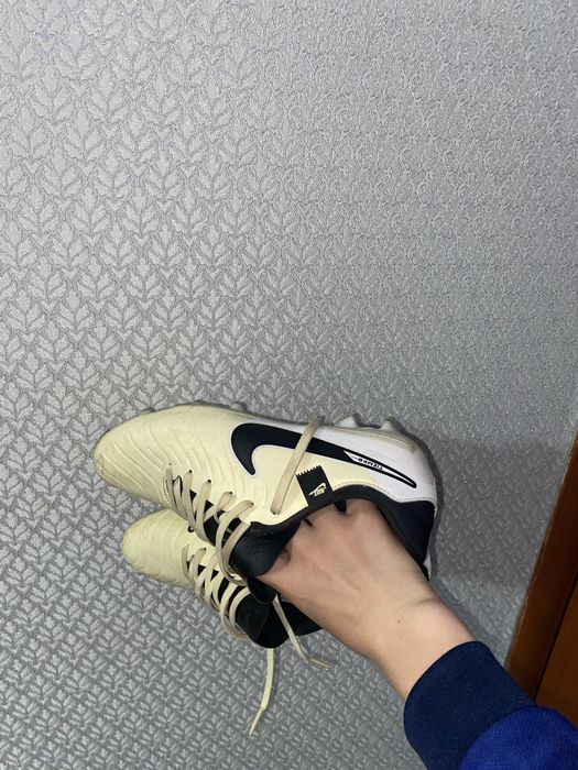 Бутсы найк темпо