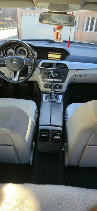 Mercedes C class w204