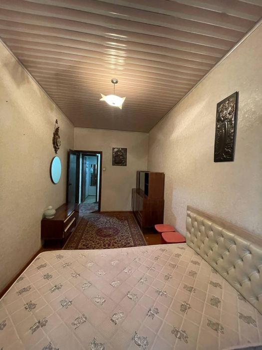 Чиланзар 19. Продажа. Срочно. 3 х комнатная