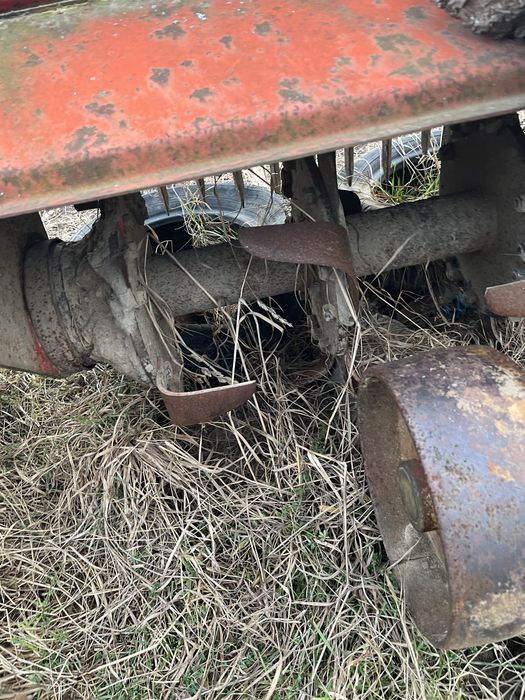 Vând freza dupa tractor