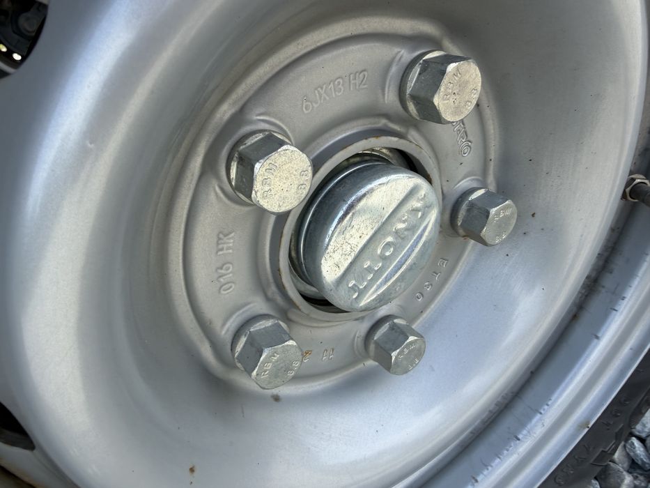 Vand platforma Taurus 2023 2,7T 4,5M Roti r13
