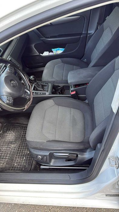 Vw pasat B 7 2013 propietar se ofera fiscal .