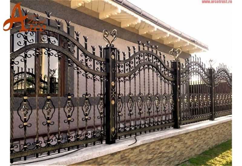 Garduri si porti stil jaluzea, sipca metalica, tabla cutata