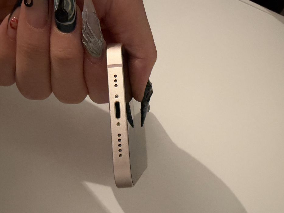 Iphone 13 розовый 128гб