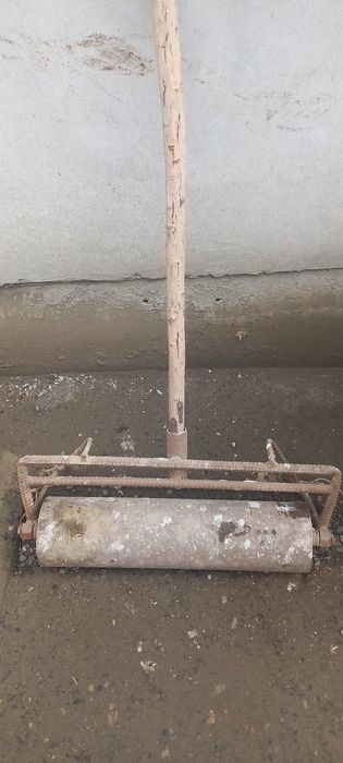 Omoch yer tekkislash aparati