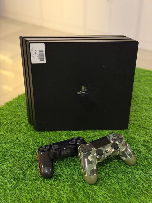 PS 4 Pro в продаже
