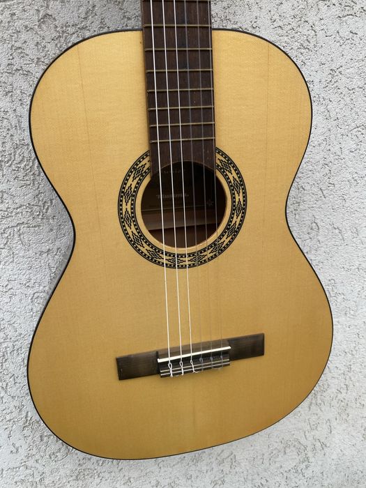 chitara clasica Musima Junior