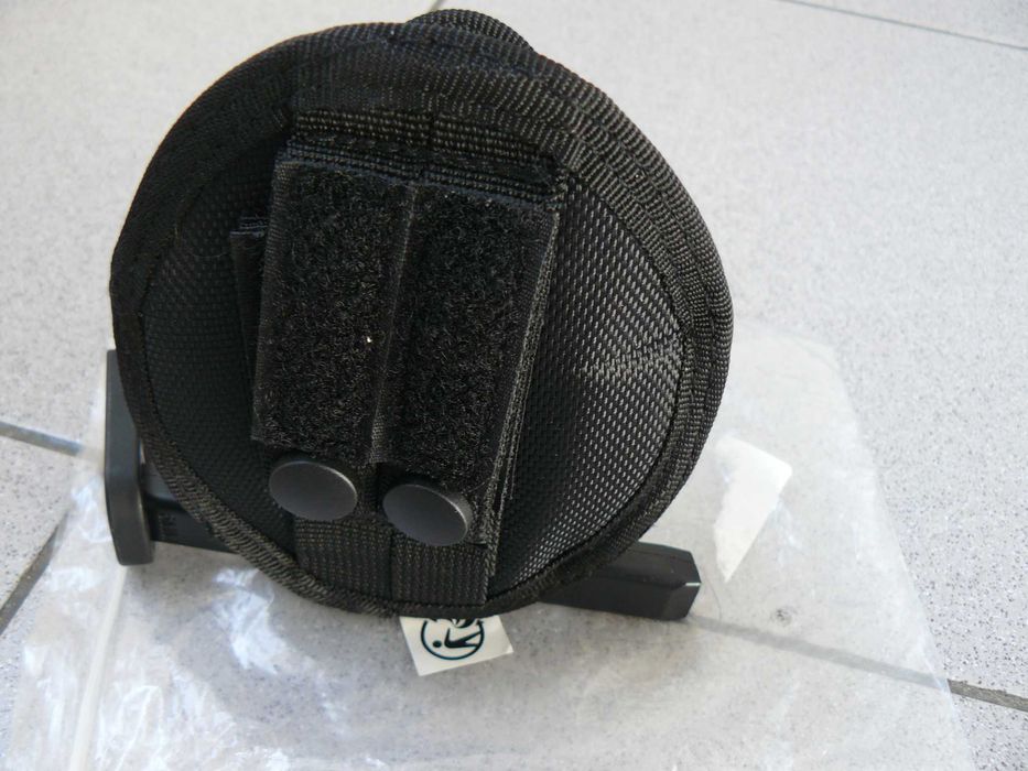 Toc Catuse Cu Prindere Sold/Curea TM Nou,Culoare Negru,Inchidere Capsa