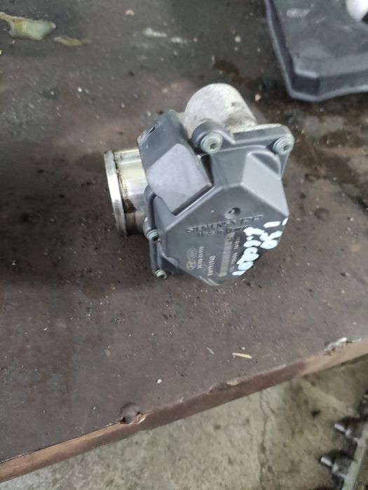 Дросел клапа за Hyundai i30 1.6crdi 35100-2A900