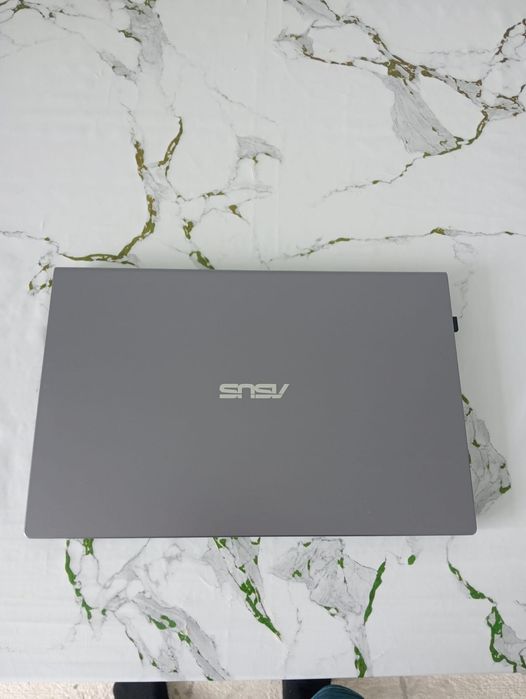 Продается ноутбук Asus, для учебы и работы