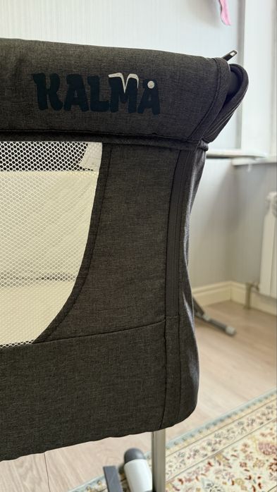 Детская кроватка - манеж