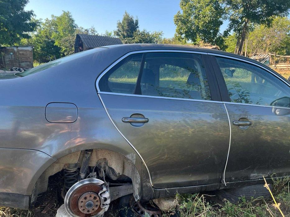 cu motorul defect , fara placute de frana