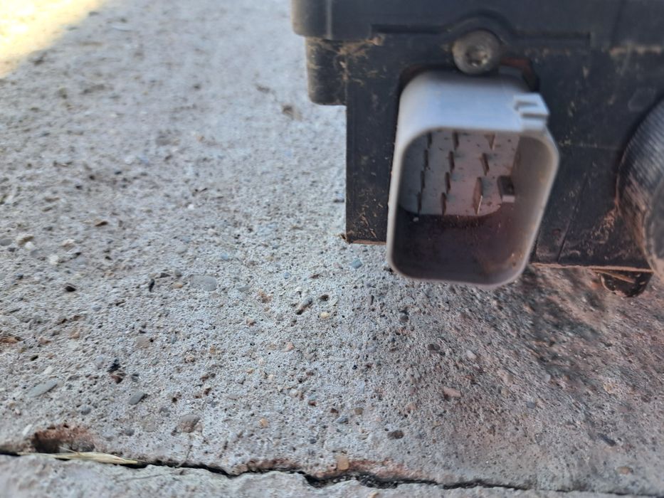 Vând modul frâna de mână BMW x6 f01 f07 x5 x6 e70 e71 f15 f16
Stare perfectă de funcționare
900 lei
