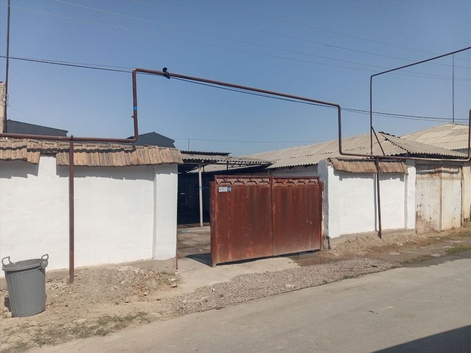 Hovli ijaraga beriladi