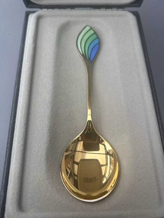 Позлатена сребърна лъжичка 1984г