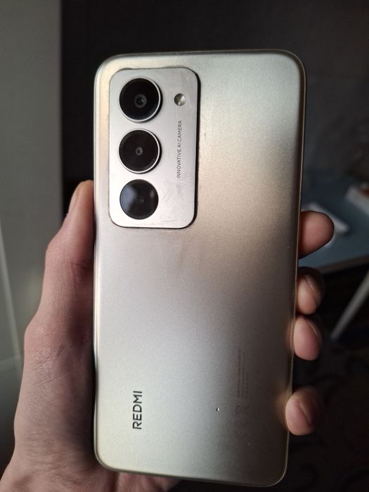 Продам Redmi 15. Срочно.