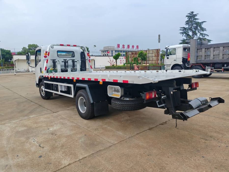 Производства Эвакуатор со сдвижной платформой 4т. [Машинасиз]