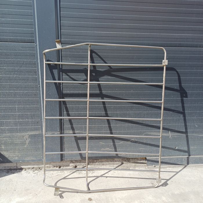 Продам целнометаллическую перегородку