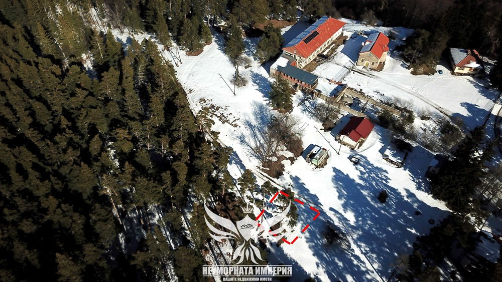 Продавам земя 169кв.м. в с.Добралък м.Бяла Черква
