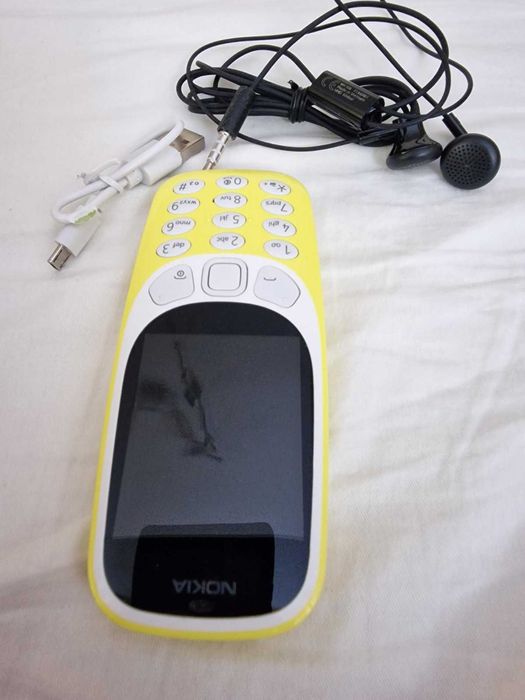 Мобилен телефон Nokia 3310 4G жълт отключен пълен комплект