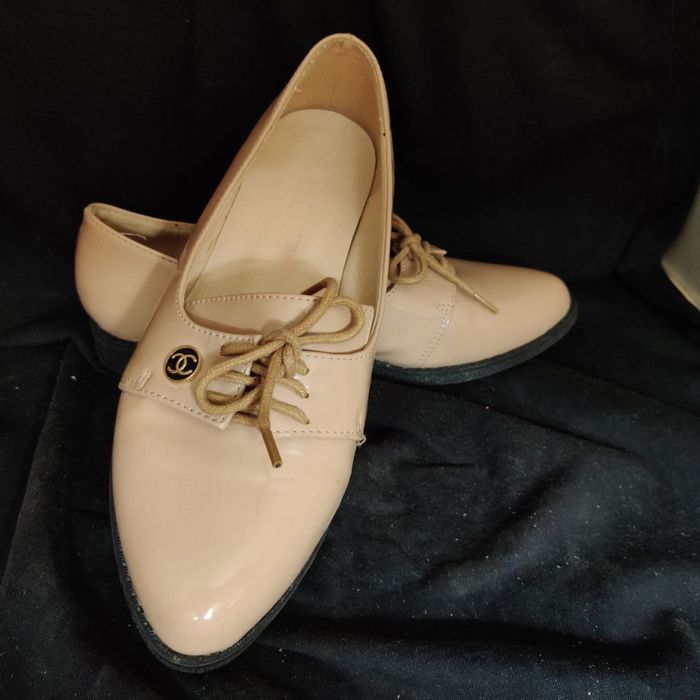 Обувь разная по 5000 тенге