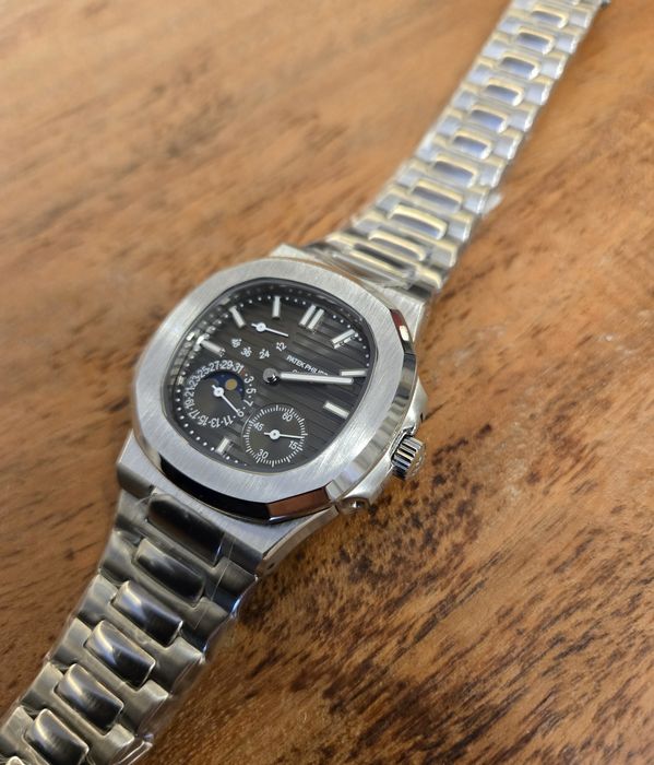 Patek philippe nautilis
